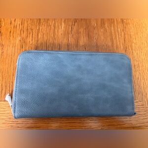 Thirty one wallet